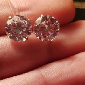 14k CZ stud